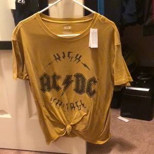 American eagle ACDC shirt
